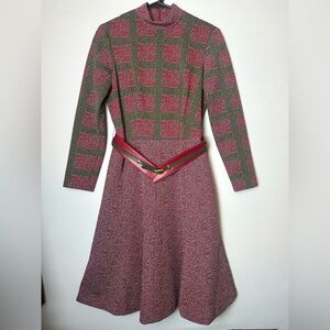 ❗️ Vintage Neiman Marcus long sleeve tweed dress red green with belt union made